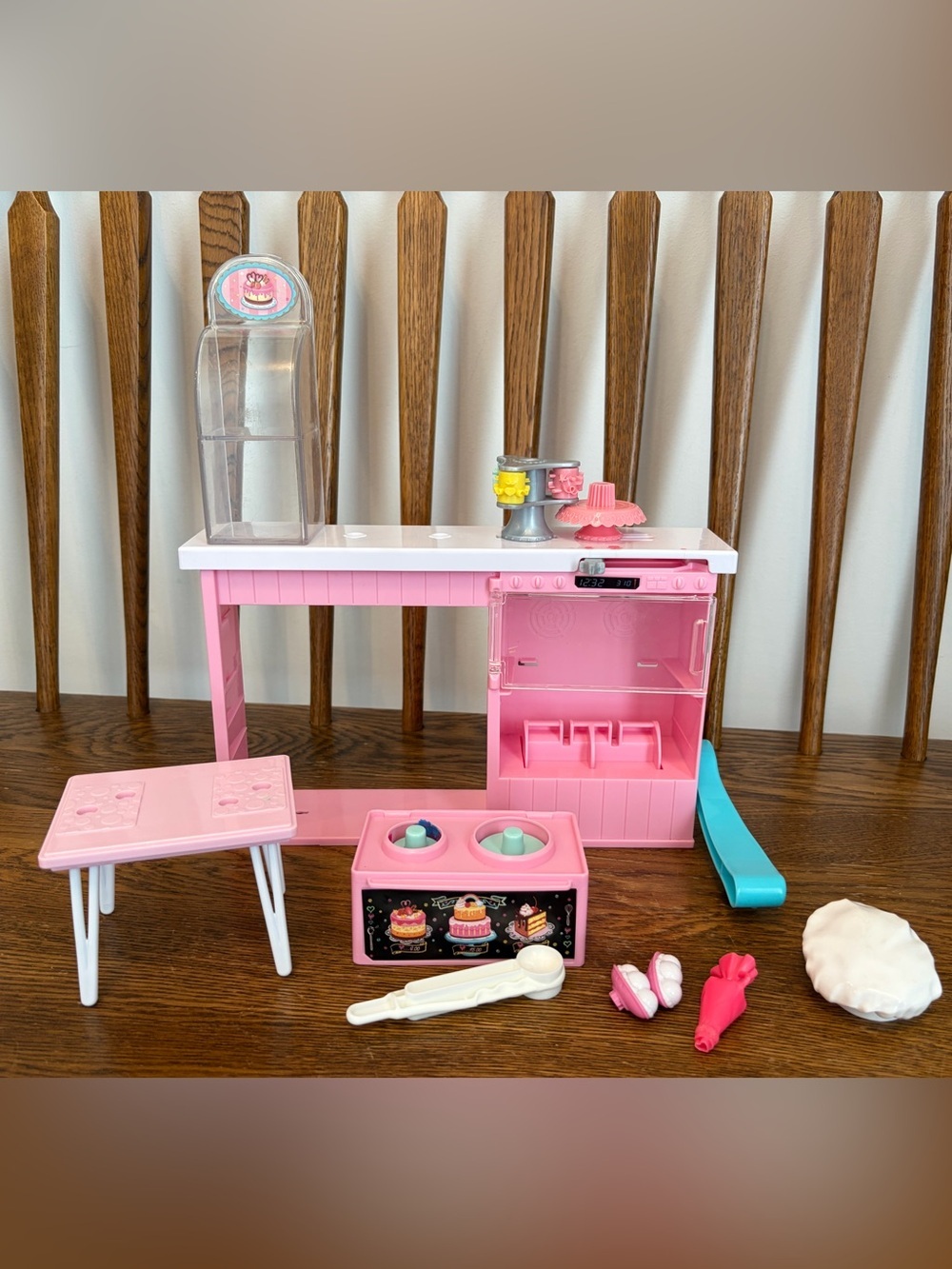 Mattel Barbie Cake Decorating Bakery Playset 2018 GFP59 Incomplete